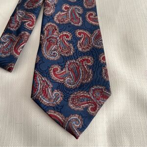 Vintage Towncraft Paisley Necktie Tie Blue Red Gold